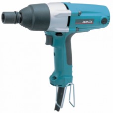 Ударный гайковерт Makita TW0200