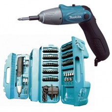 Аккумуляторная отвертка Makita 6723DW