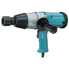 Ударный гайковерт Makita 6906